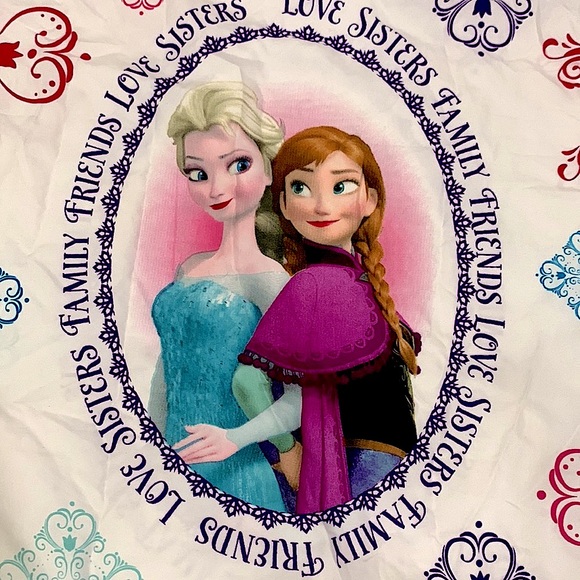 Disney Elsa & Anna Twin bed set - Picture 3 of 4